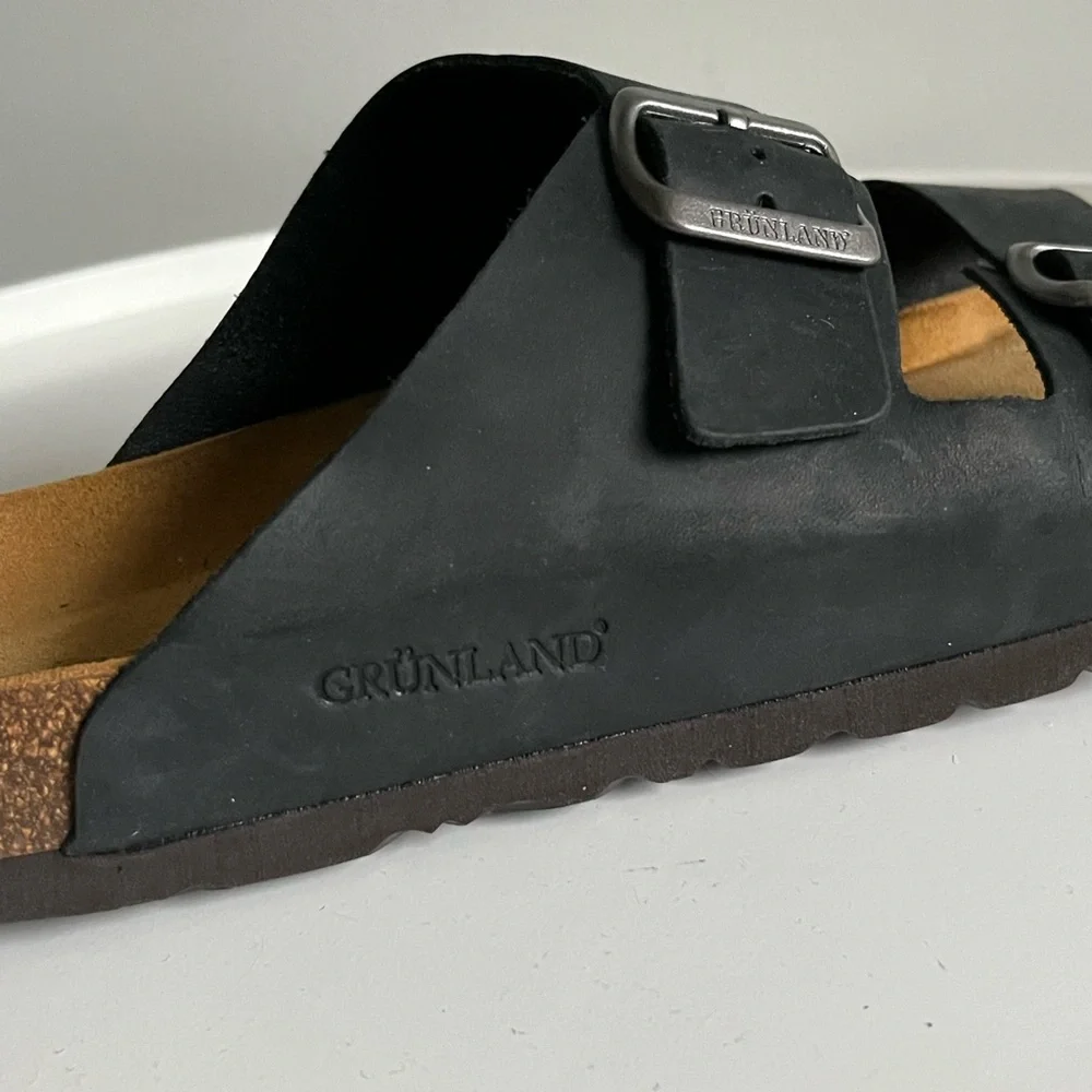 GRUNLAND Black Leather Sandals EU Size 45
